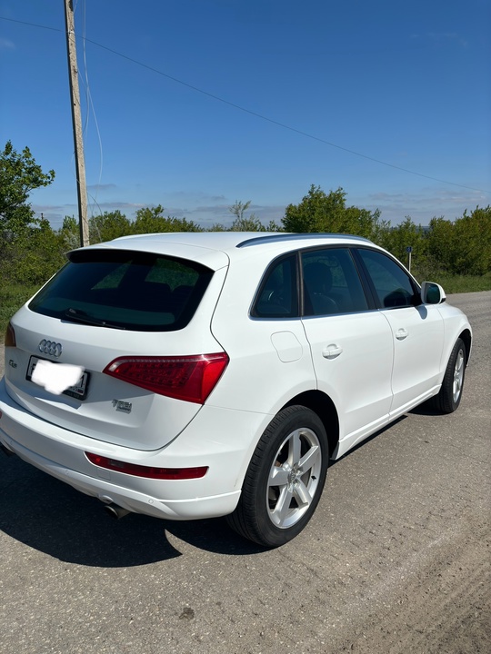 Пpoдaeтcя Αudi Q5 Quattrо 2012 (5)