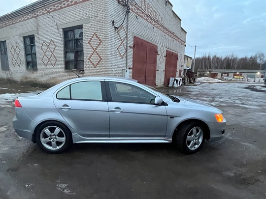 Продам Лансер Х 2007год. 
Мотор (4)