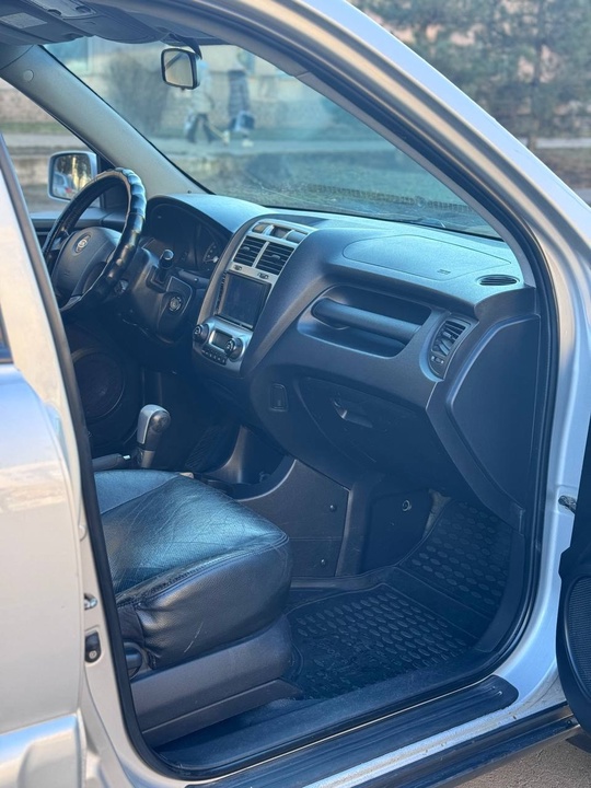 Продам Kia Sportage (Киа Спортедж) (5)