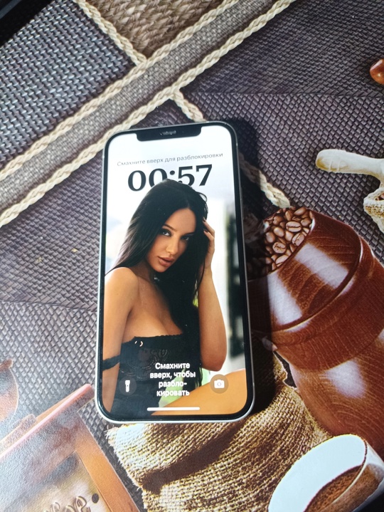Обменяю IPhone 12 128 GB