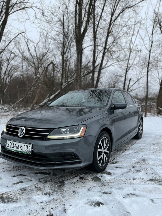 Продам Volkswagen Jetta 2017 года (1)