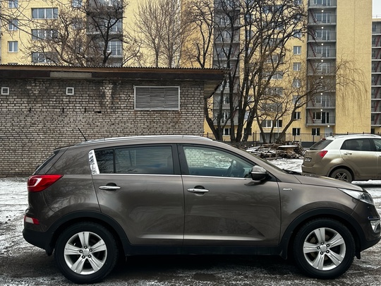Продам Kia Sportage 2012 года (4)