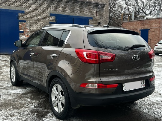 Продам Kia Sportage 2012 года (5)