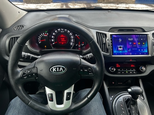 Продам Kia Sportage 2012 года (9)