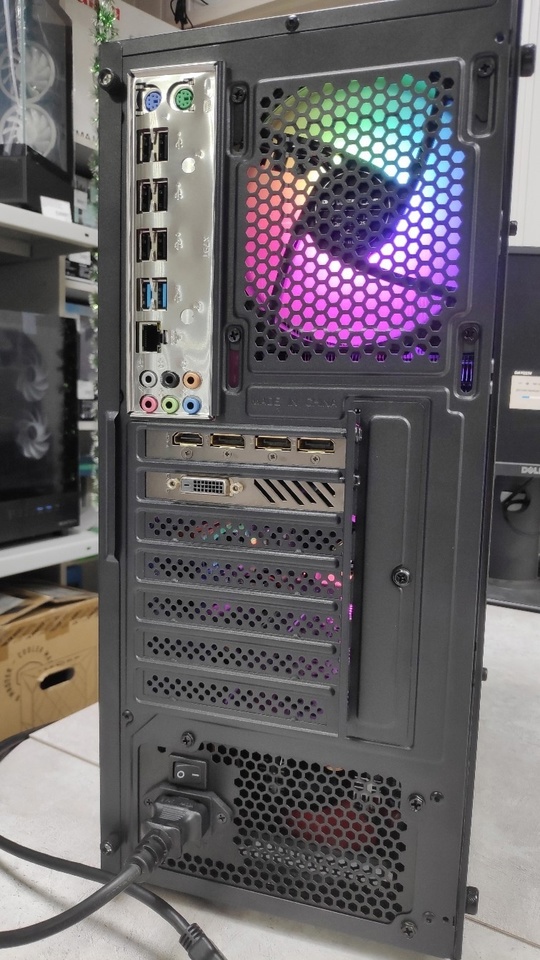 24-типоточный системный блок (Xeon E5-2680 (3)