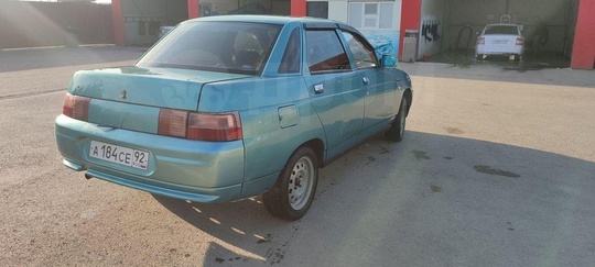 Продам 2110 
Инжектор 1.5 8кл
1999 (1)