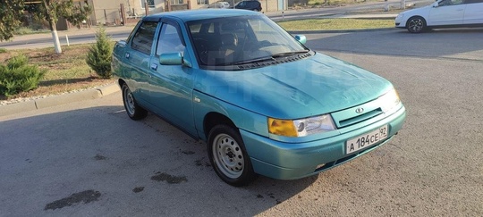 Продам 2110 
Инжектор 1.5 8кл
1999 (4)