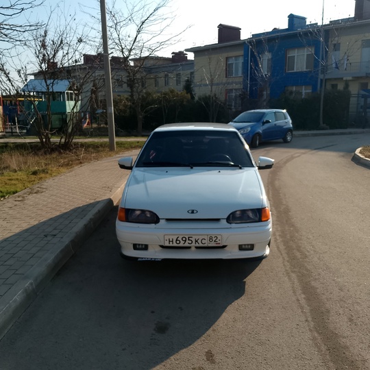пацанский таз радует глаз)) вид (1)