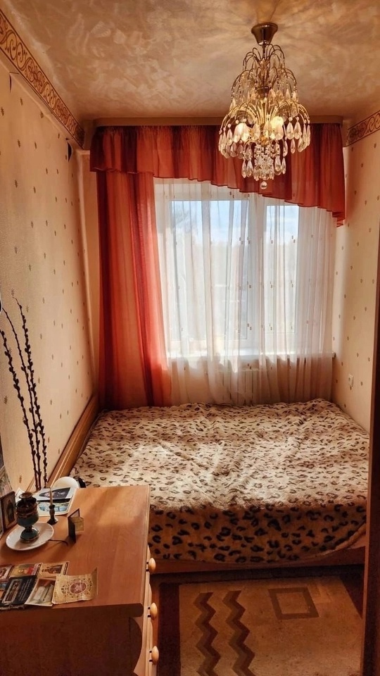 Макеевка, ул. Ленина (ост. Бутовский (4)