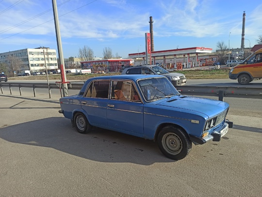 Продам ваз 2106
1980 год
Двигатель 1,6, (1)