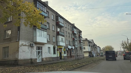 Продается 2к квартира 
г.Луганск, Жовтневый