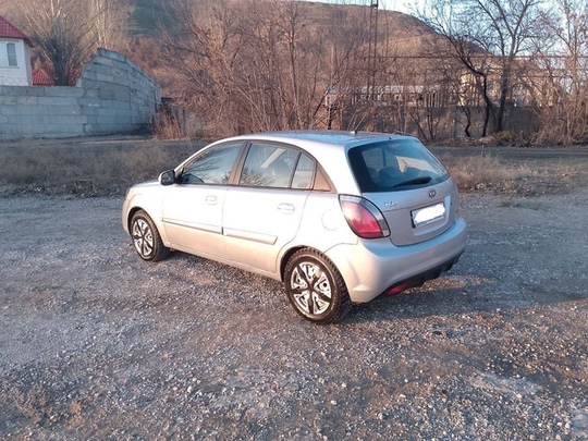 Kia rio rest 2011
 1.4
2011
Бенз, (4)