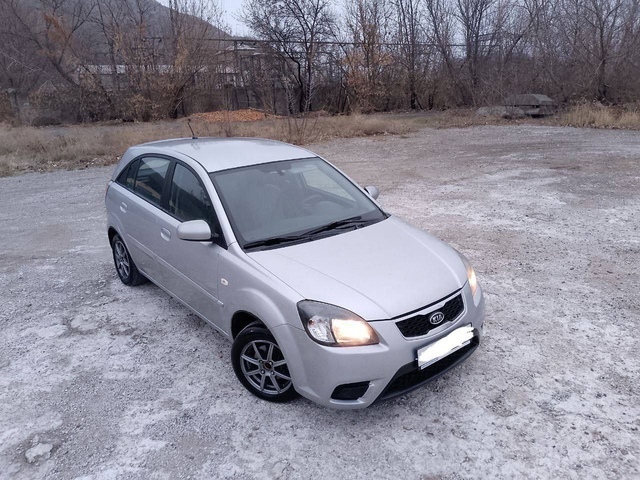 Kia rio rest 2011
 1.4
2011
Бенз, (7)