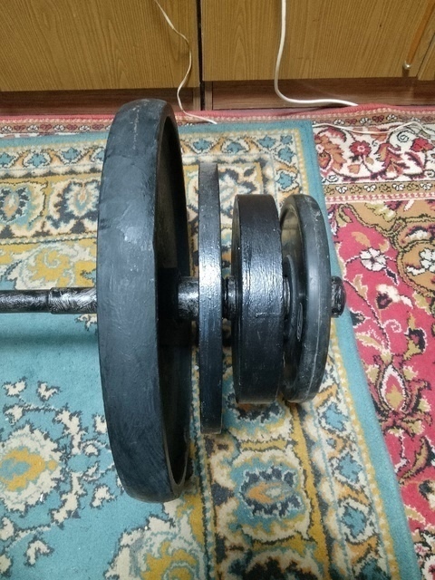 Продам штангу с Олимпийским грифом. (2)