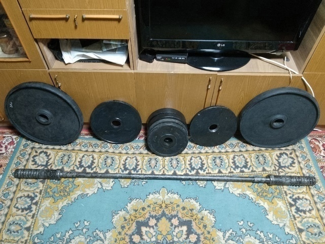 Продам штангу с Олимпийским грифом. (3)