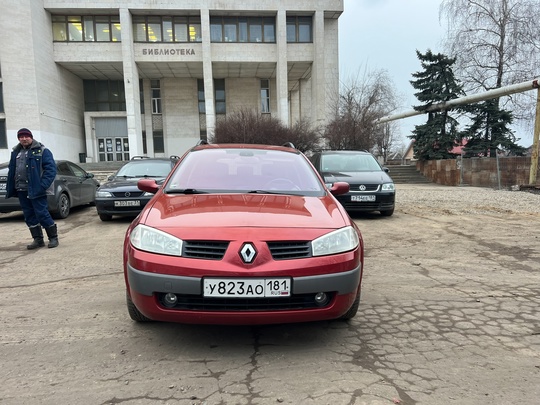 Продам Renault Megane универсал!
2005 года