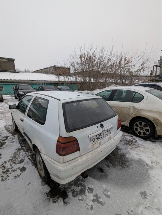 Продам гольфа, заводится едет. Установлен