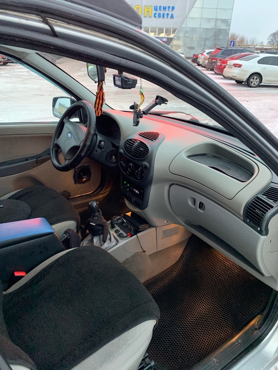 LADA KALINA 1.6 2011 год. (7)