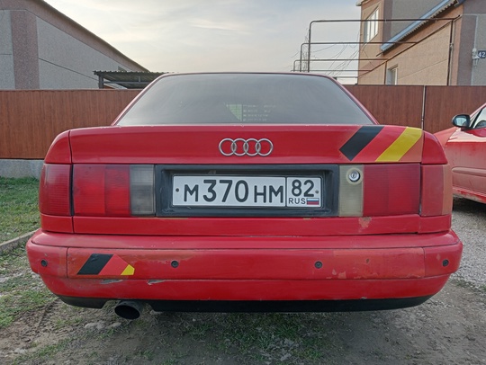 Продам ауди 100 1993 год, (2)