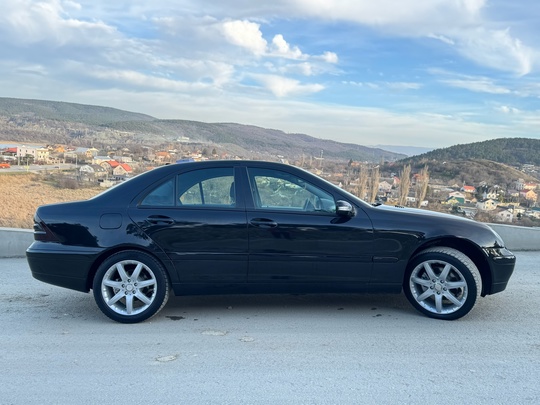Продам Mercedes-Benz C180 2001г в (2)