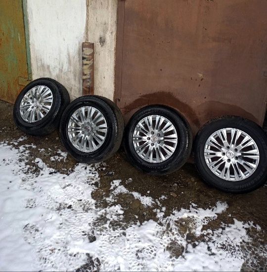 Колеса в сборе R15

195/65 R15
6Jx15