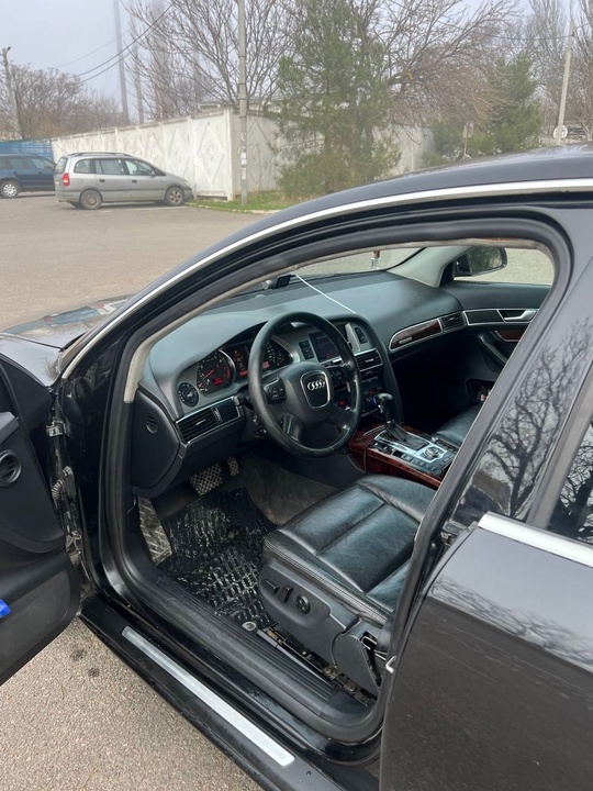Продам Audi a6 c6 quattro (5)