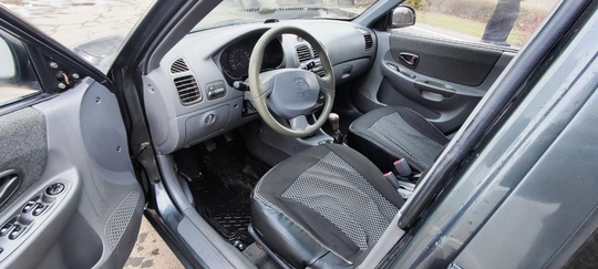 Продам Hyundai accent 2009г 1,5л (6)