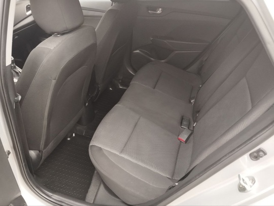 Продам Hyundai Solaris 2019 Год (7)