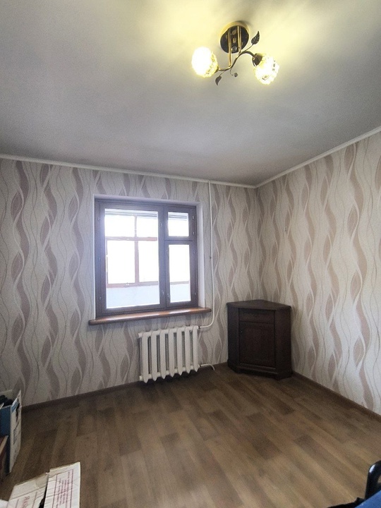 Продам 3-комн. квартиру на 1-ом (3)