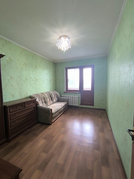 Продам 3-комн. квартиру на 1-ом (4)