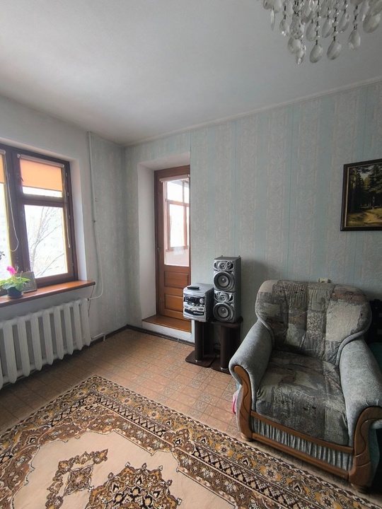 Продам 3-комн. квартиру на 1-ом (5)