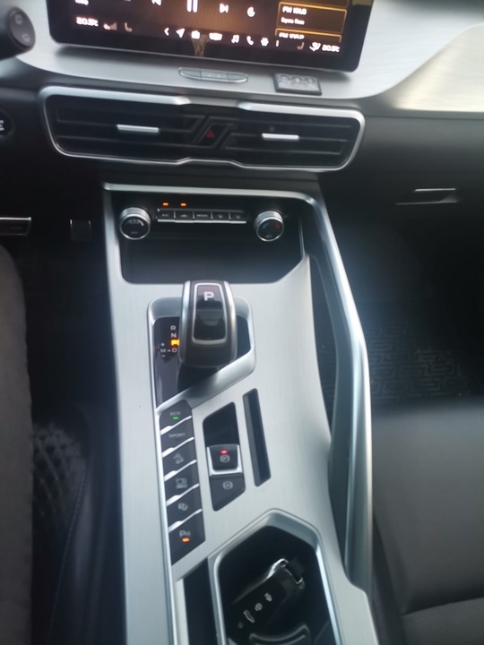 Продам Geely Coolray 2021( декабрь)
Характеристики (9)