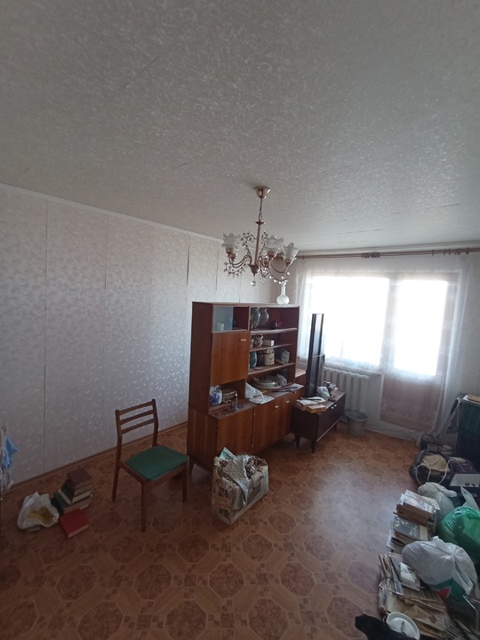 Продам 2х комнатную ул.А.Барбюса ,пл (2)