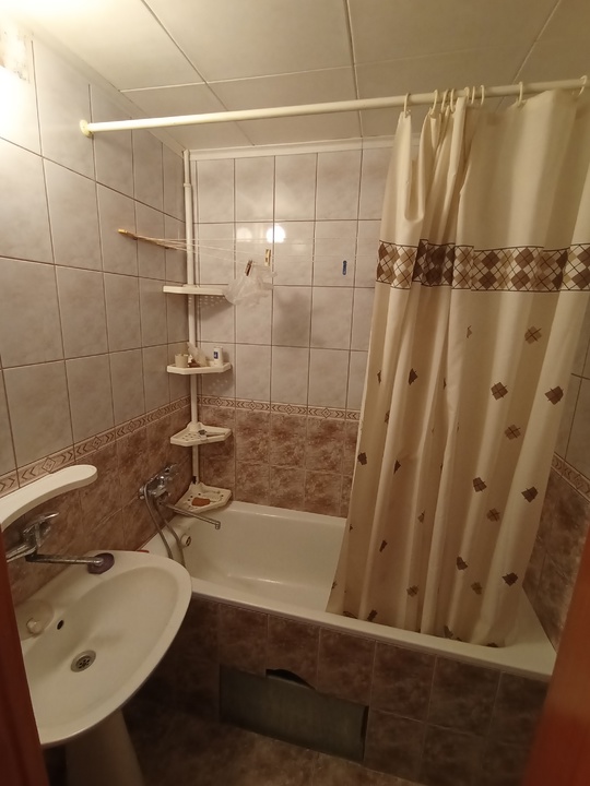 Продам 2х комнатную ул.А.Барбюса ,пл (3)