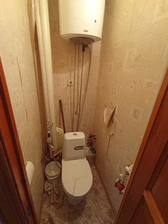 Продам 2х комнатную ул.А.Барбюса ,пл (4)
