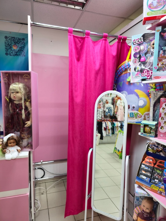 Продам комплект торговой мебели новый (4)