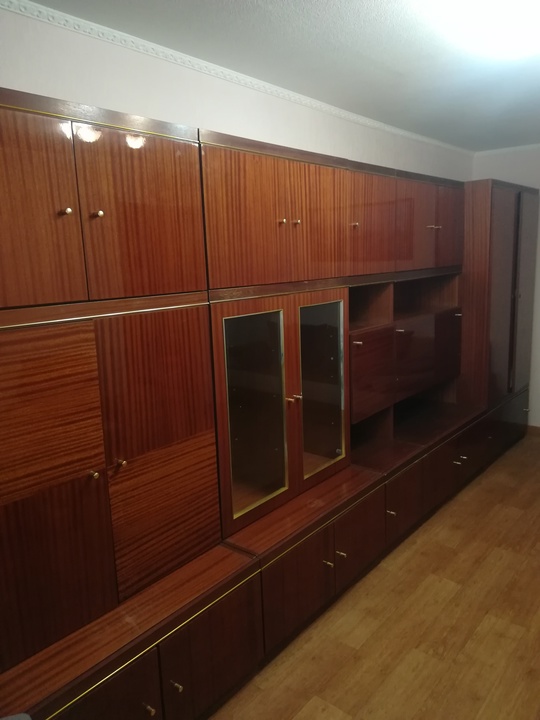 Продается стенка с Советского Союза. (2)