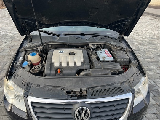 Продам Фольксваген пассат B6 Volkswagen (9)