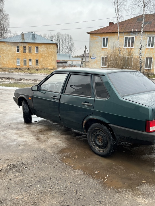 Продаю свою машину, на полном (8)