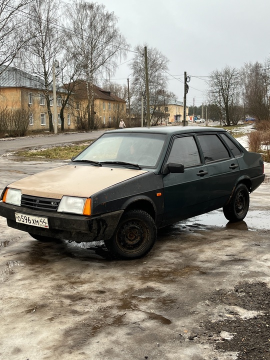 Продаю свою машину, на полном (9)