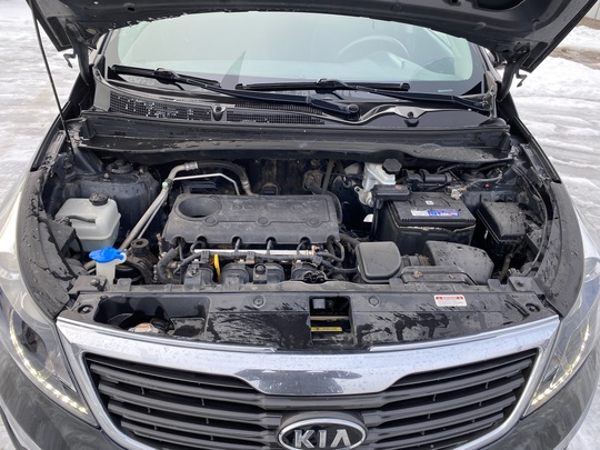 KIA Sportage 
Год выпуска 2010
Двигатель (9)