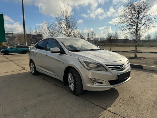 Продам Солярис 2106 года, двигатель