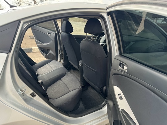 Продам Солярис 2106 года, двигатель (9)