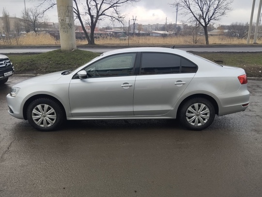 Volkswagen Jetta 2014 г.в. мотор (3)