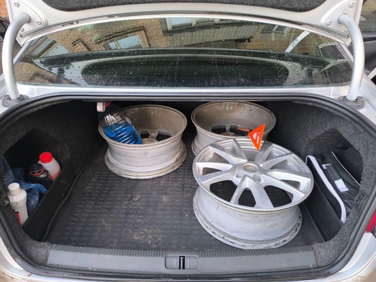 Продам Volkswagen Passat B6 2007 (4)