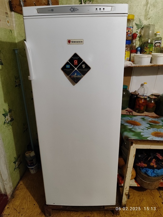 Продается морозильная камера Swizer,в хорошем