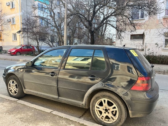 В продаже хороший, надёжный автомобиль. (9)