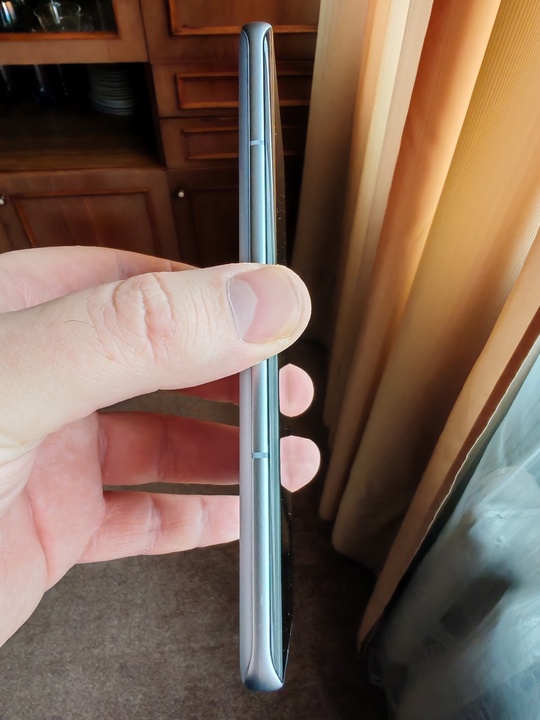 Продам компактный смартфон Xiaomi 12 (1)