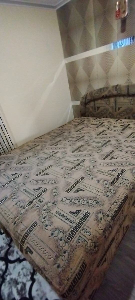 Продам кровать б/у в хорошем (1)