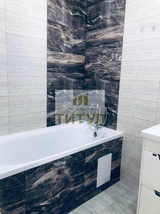 Продается 2 к квартира, 
г.Луганск, (1)